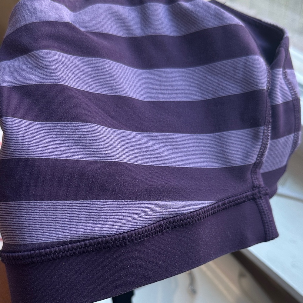 Lululemon Striped purple  Women's Sport  Top - Picture 3 of 8